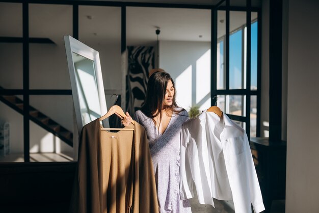 Odkrywaj sekrety mądrych zakupów dla idealnej, minimalistycznej garderoby