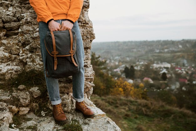 Jak dobrze dobrać spodnie trekkingowe do swojego stylu i potrzeb?