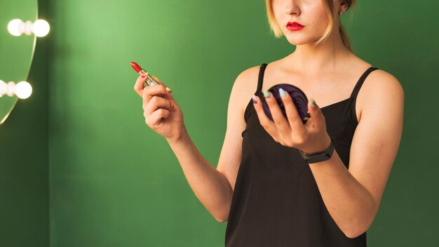 Jak wybrać idealny zapach dla siebie: poradnik dla początkujących