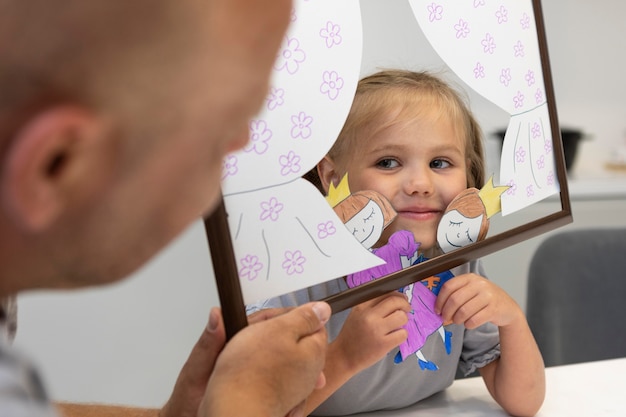 Jak rozpoznać pierwsze sygnały zaburzeń rozwojowych u dzieci i dorosłych?